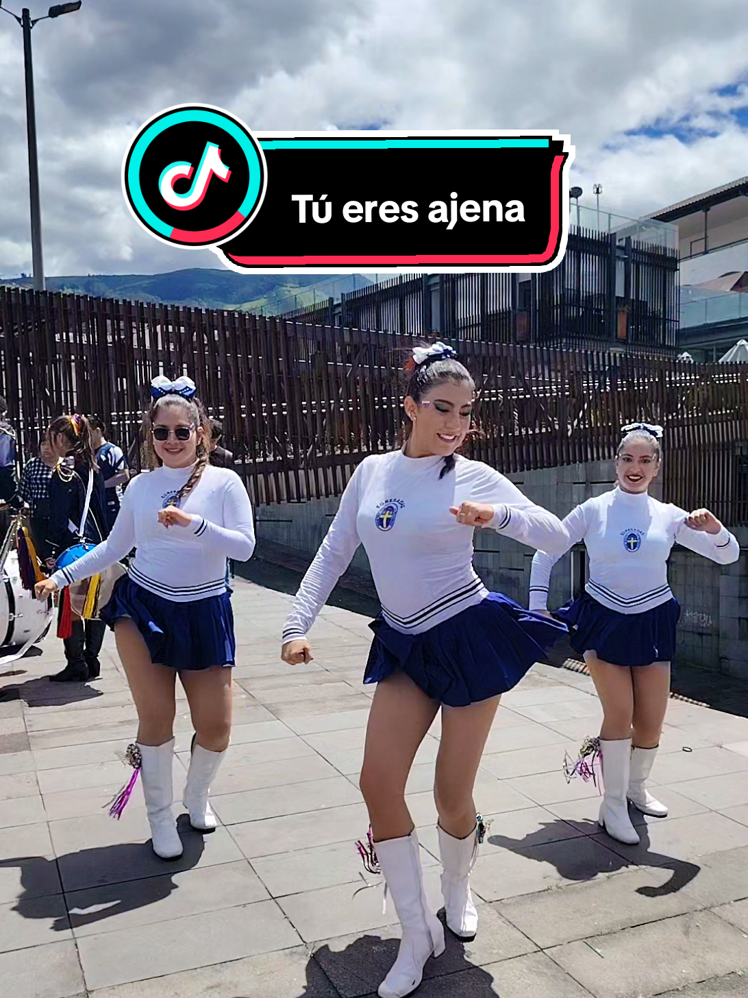 @Bastoegresadas_Provi
