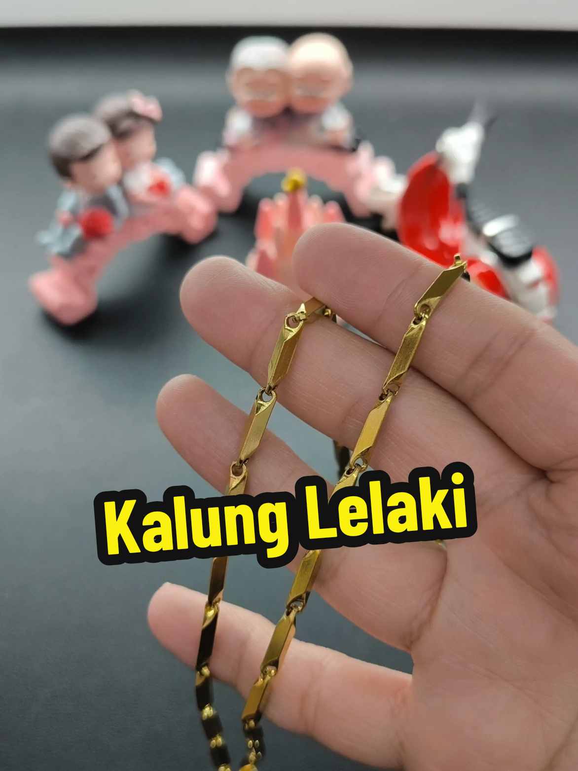 @FashionForUshop