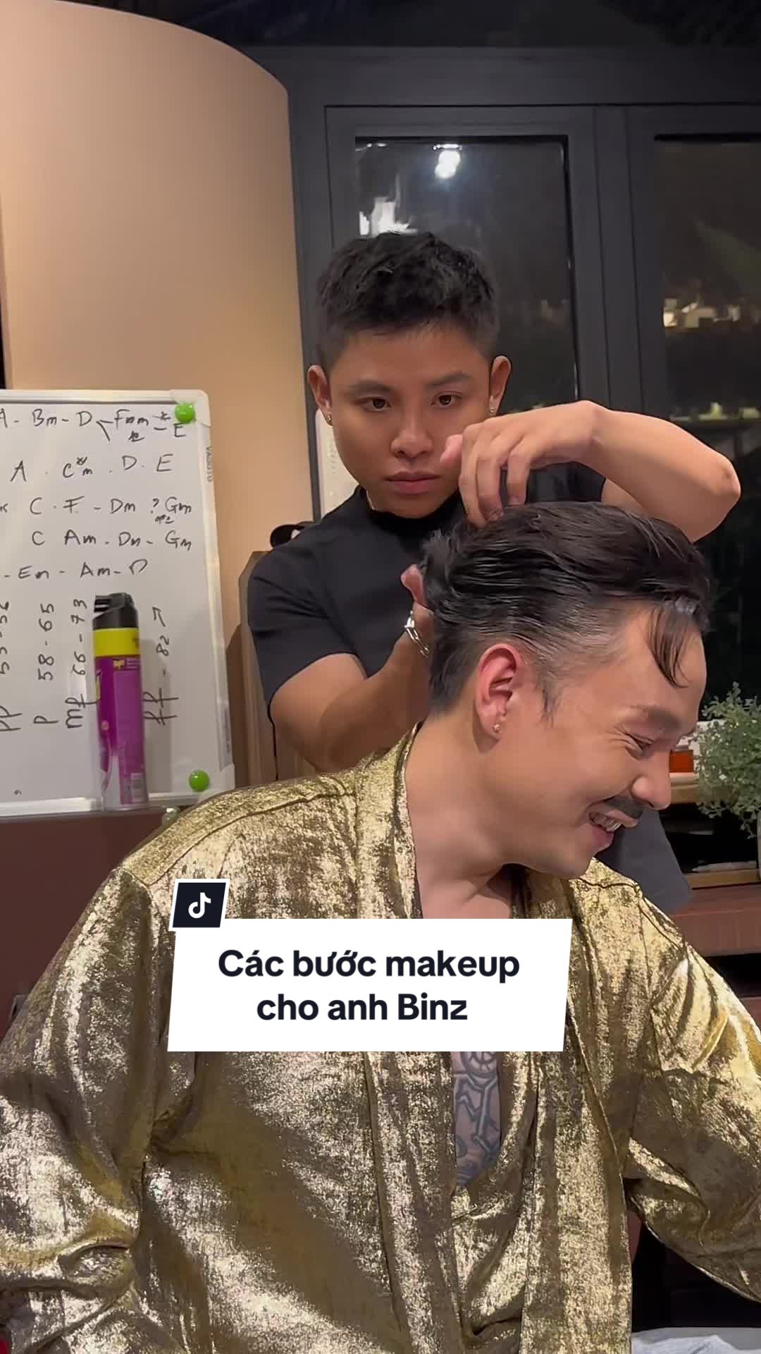 @Cô Triệu Make Up