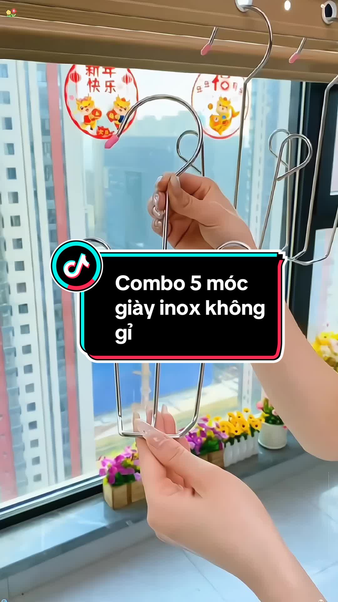 @Cửa h&agrave;ng gia dụng T&ocirc;m T&yacute;