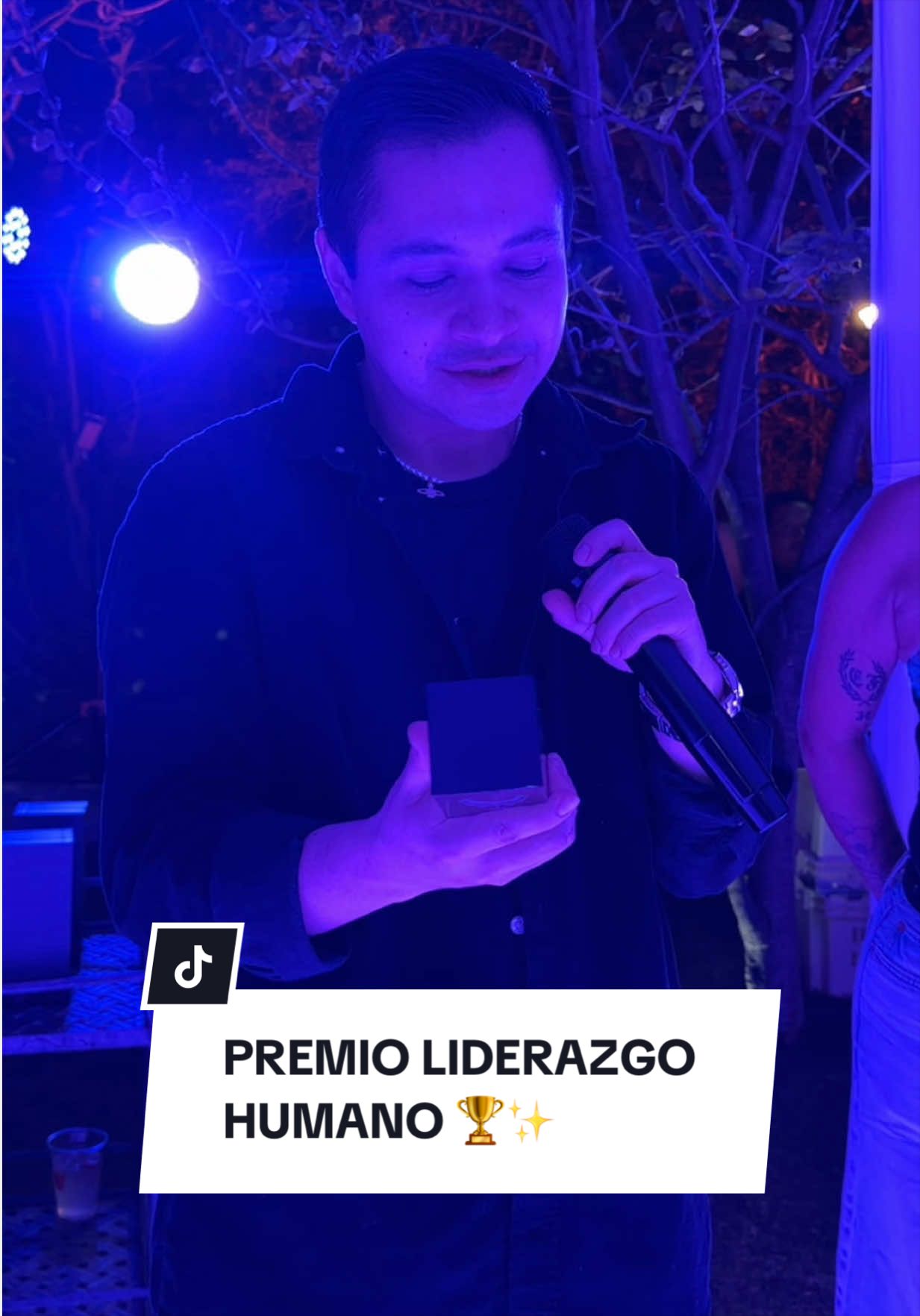 @Escuela de Maquillaje
