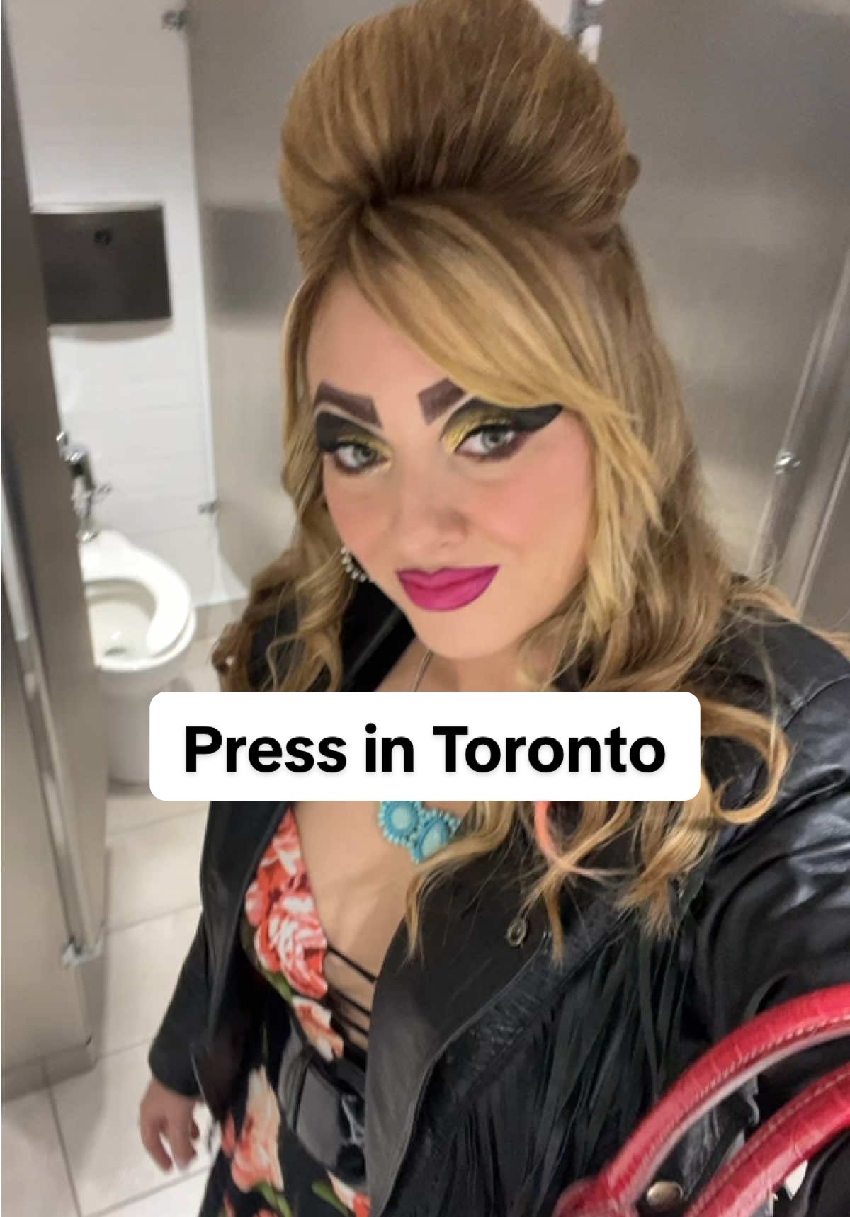 @IT’S TRACY HUN 🇨🇦