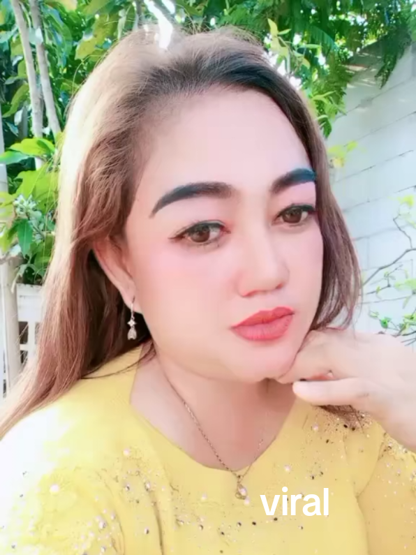 @putri shofia04