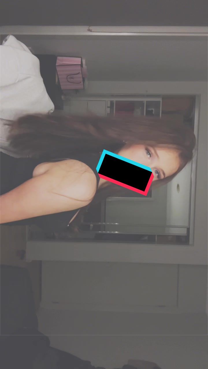 @Leahspamms
