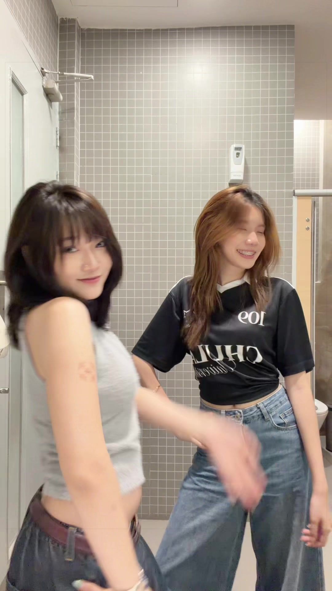 @ยัยไข่แดง