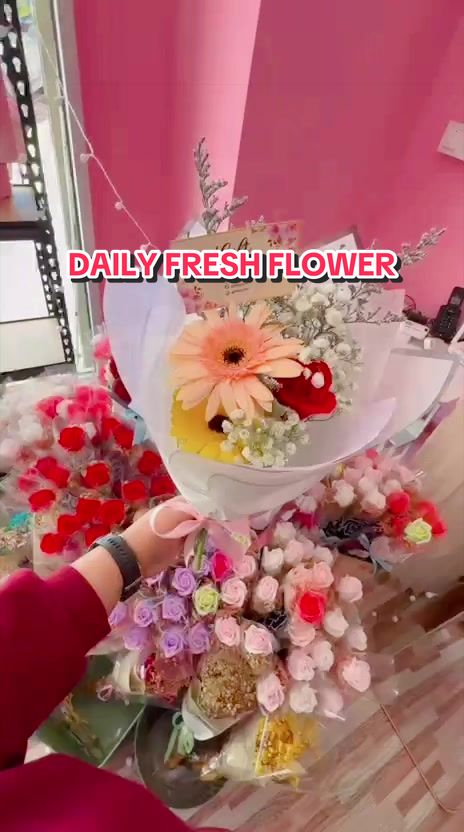 @Giftbymn