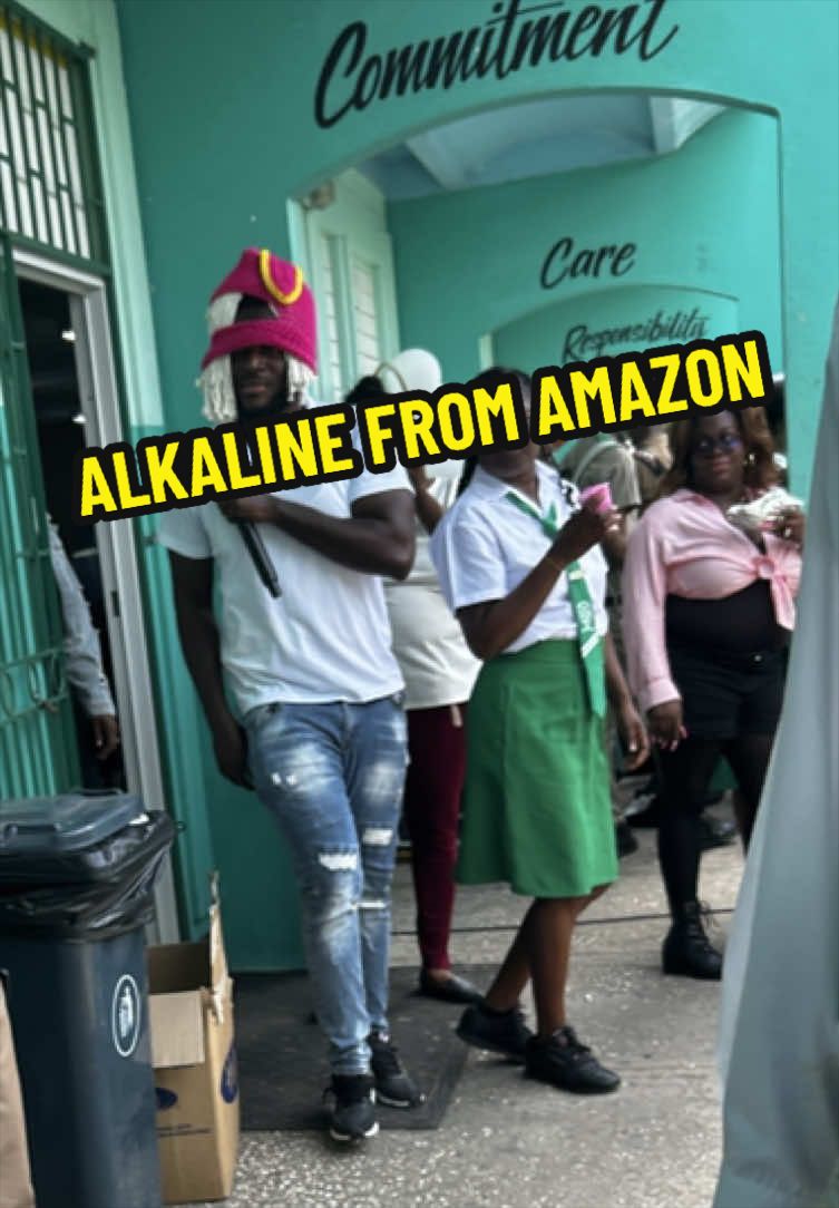 @🇯🇲 ᴍͥɪsᴛᴇͣʀͫ ᴄ 👨🏽🏫