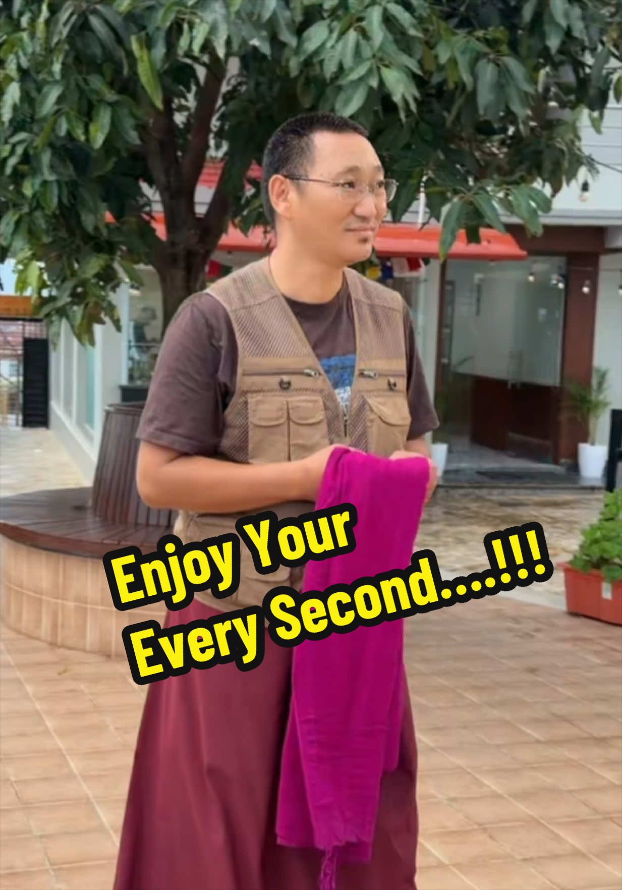 @buchung_norbu_la