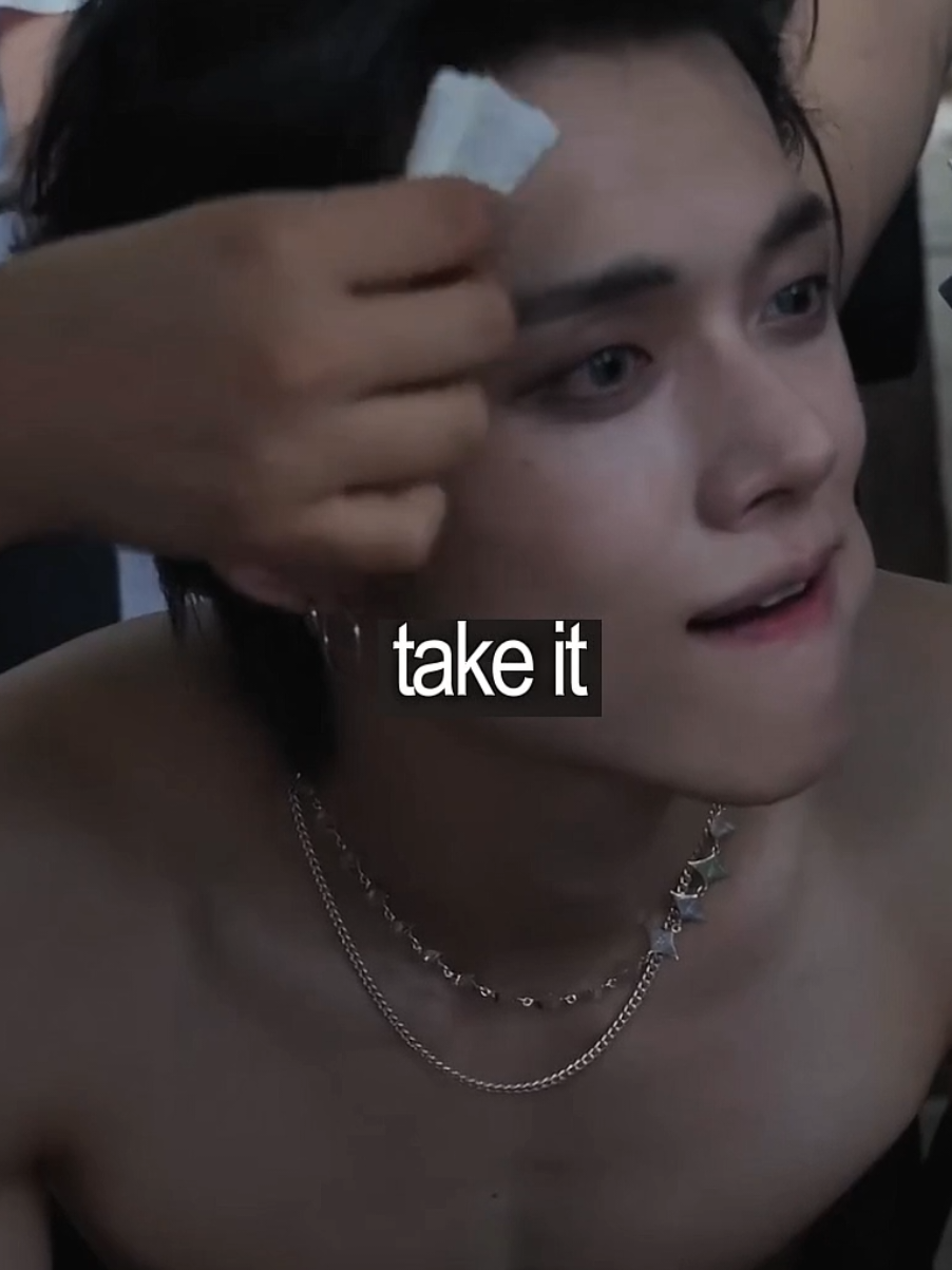 @Aɳα 𝐏𝐀𝐍𝐈𝐂 ²⁷