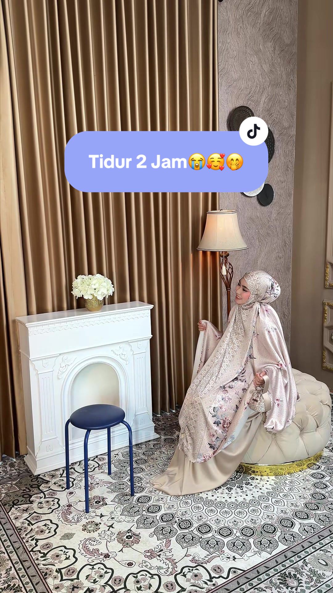 @Alluna