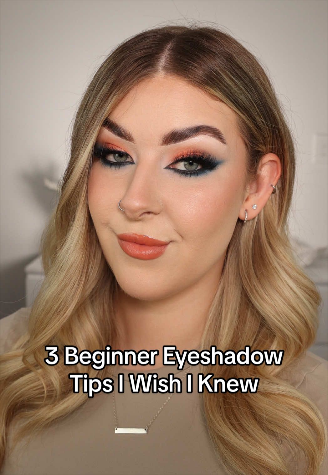 @Alix | Creative Makeup Content