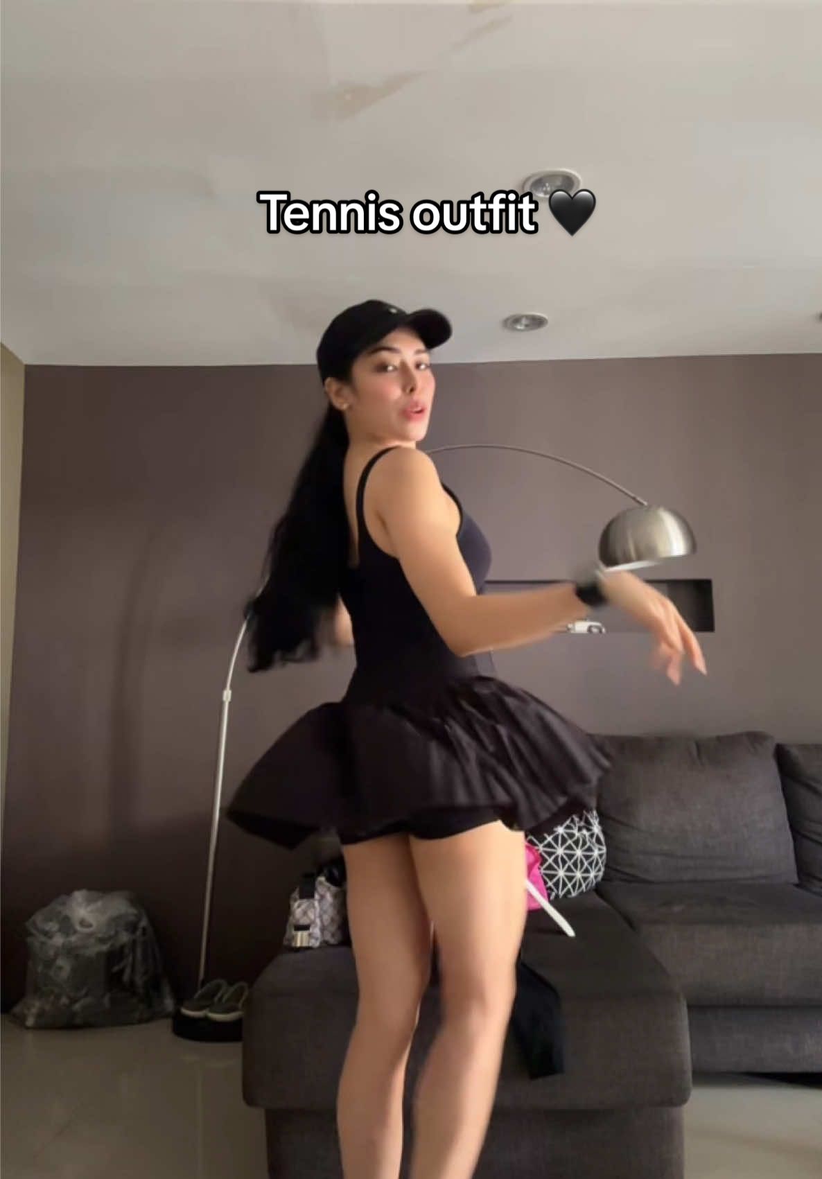 @msnicholeann on ig
