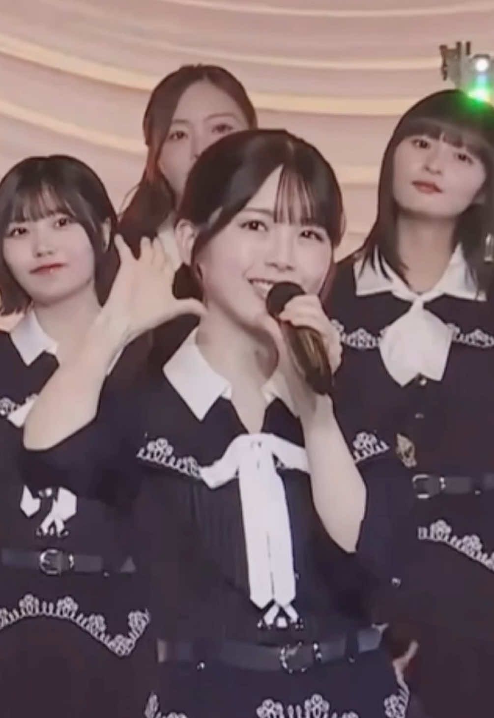 @❤︎