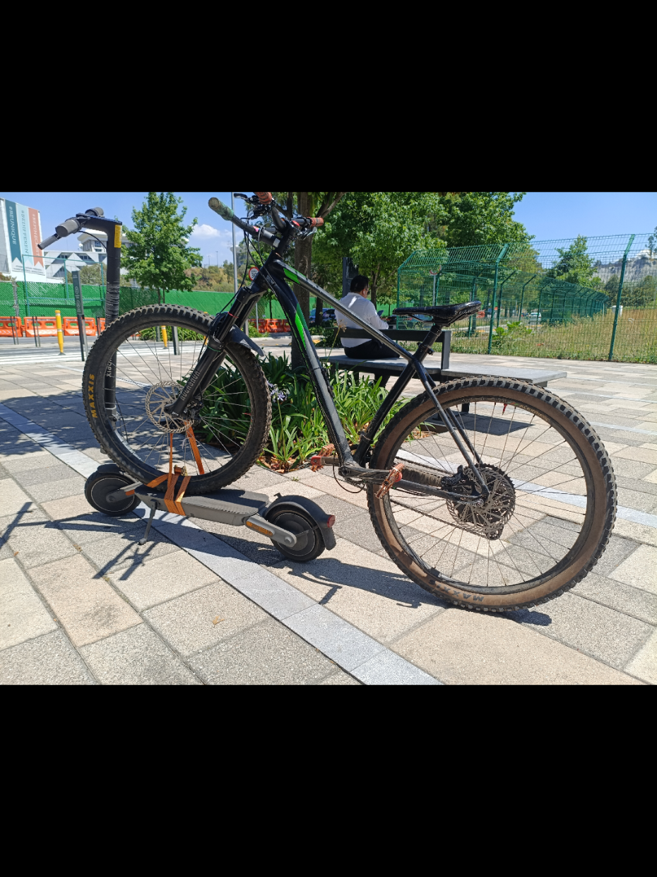 @César Ayala Mountainbiker