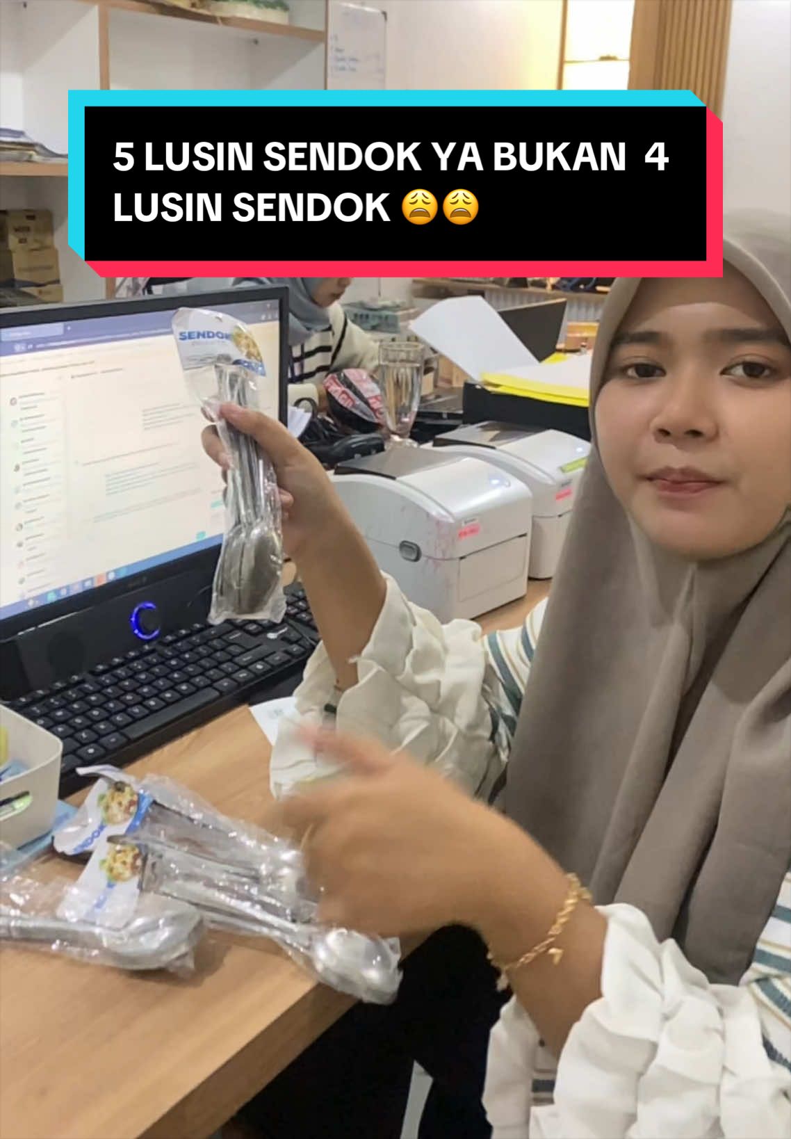 @V MART NUSANTARA