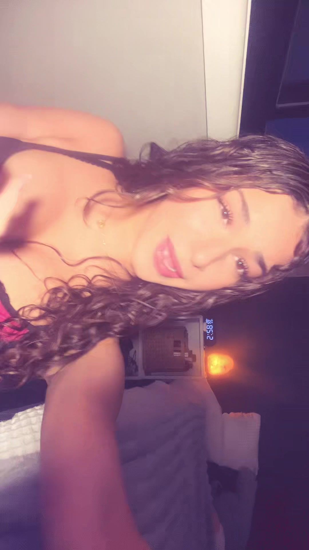 @anika