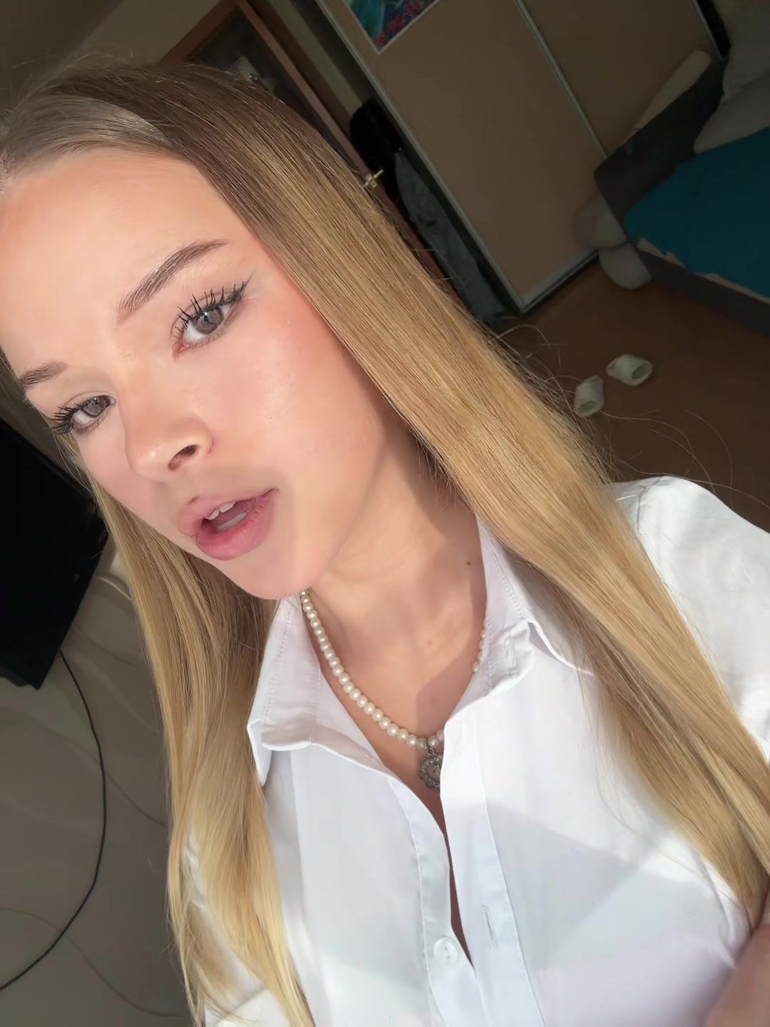 @★