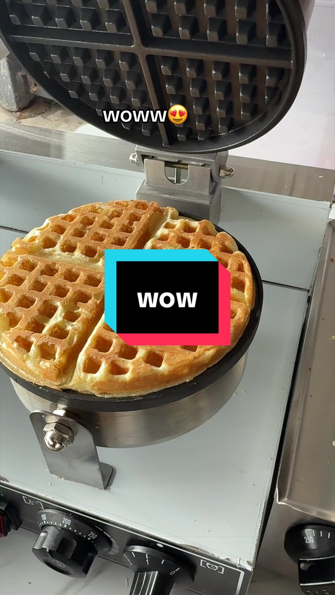 @A'z Wafflelicious