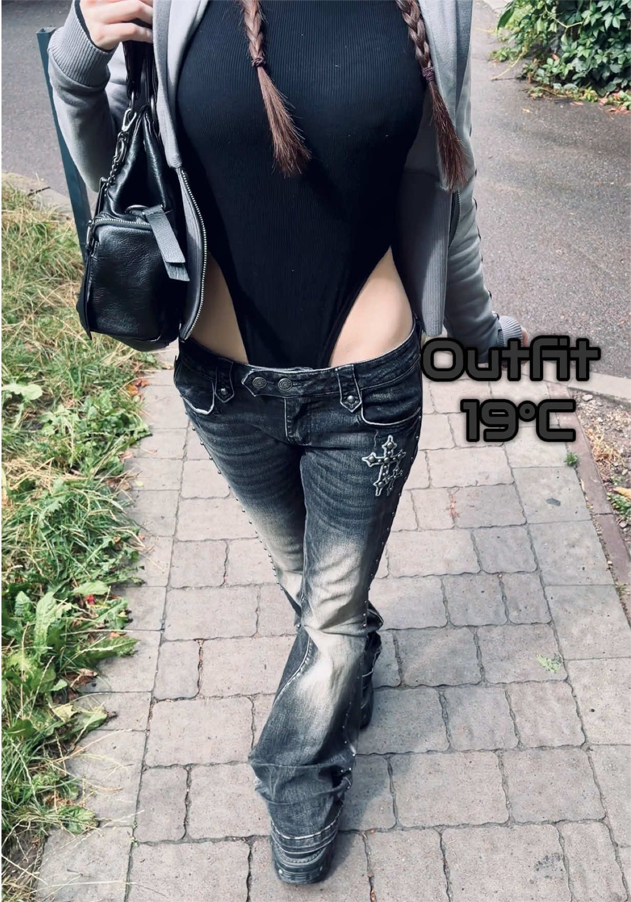 @nocturne_doll
