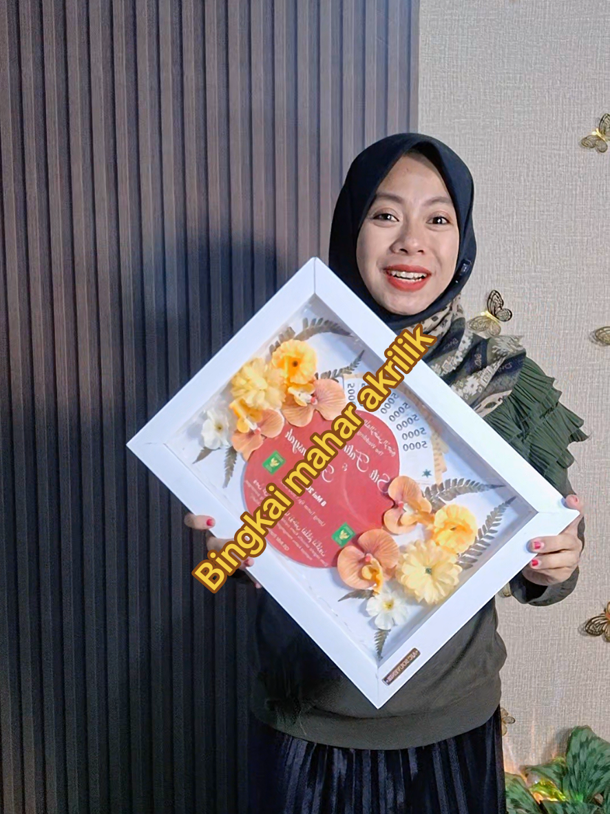 @Siti Fatimah|Gift Box