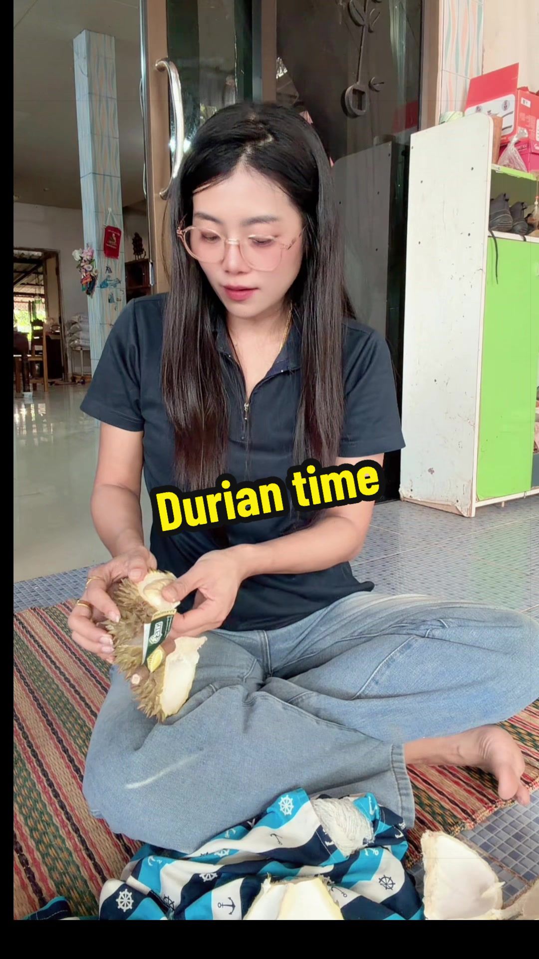 @JJ ที่แปลว่าจั๊กจั่น