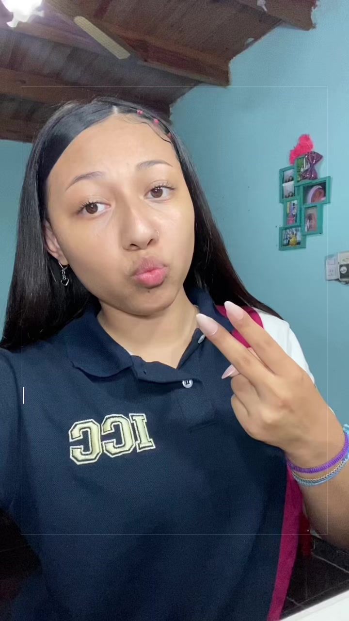 @𝒜𝓃𝓉𝑜𝓃𝑒𝓁𝓁𝒶