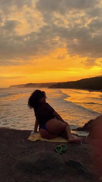 @ABIGAILGIRONI