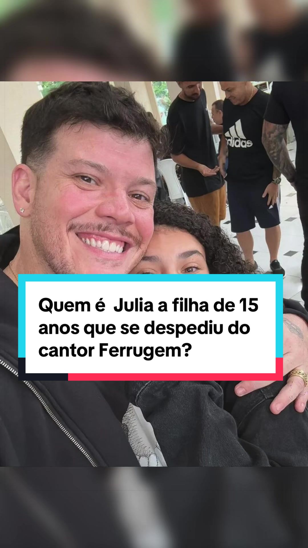@Desvendando Famosos