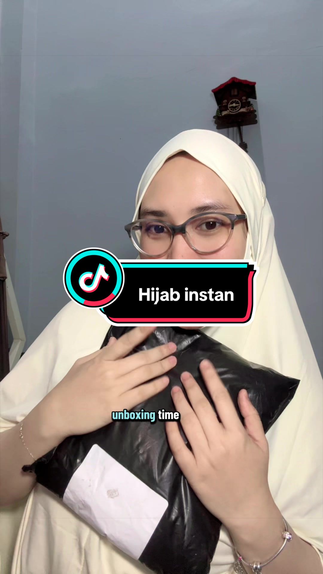 @Icabeee_