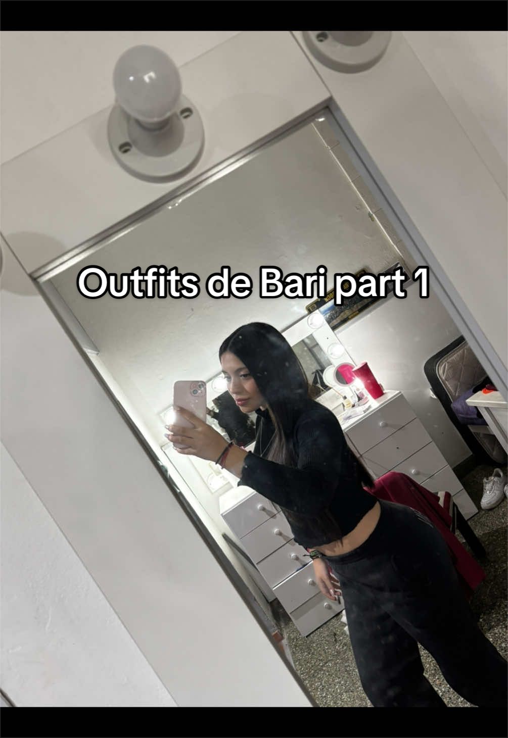 @maiᥫ᭡