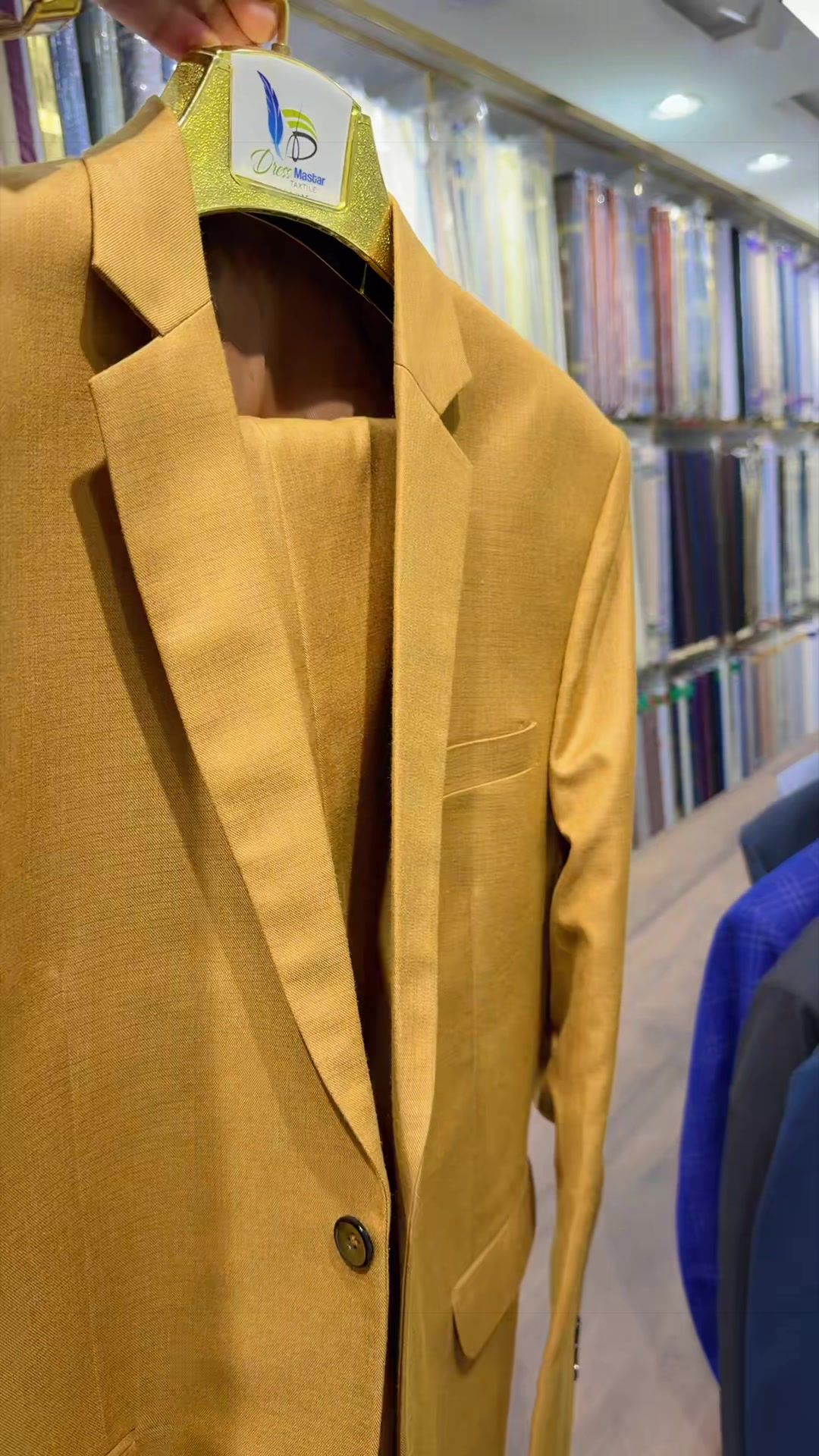 @Dress Master