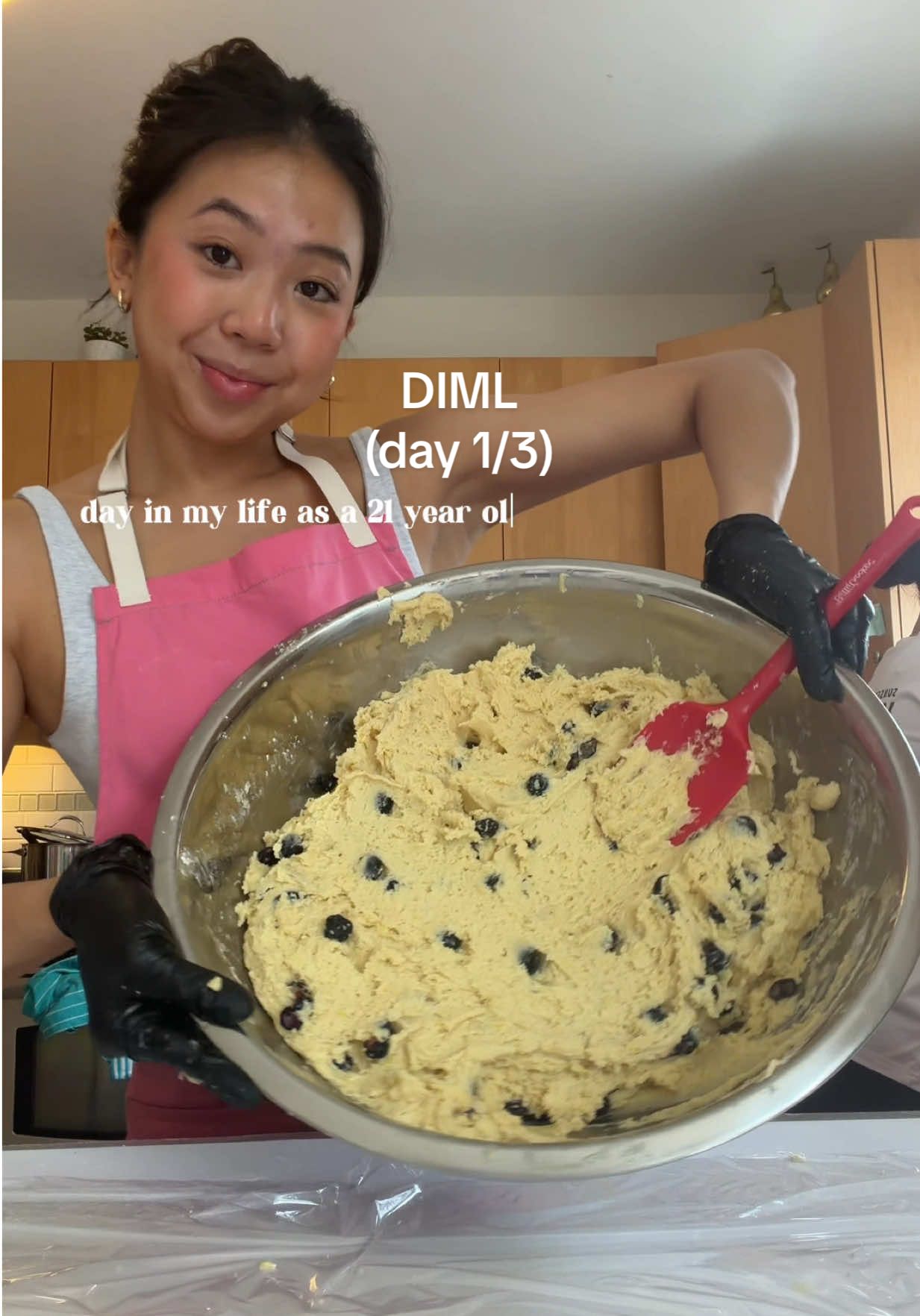 @cait’s cookies 🤍