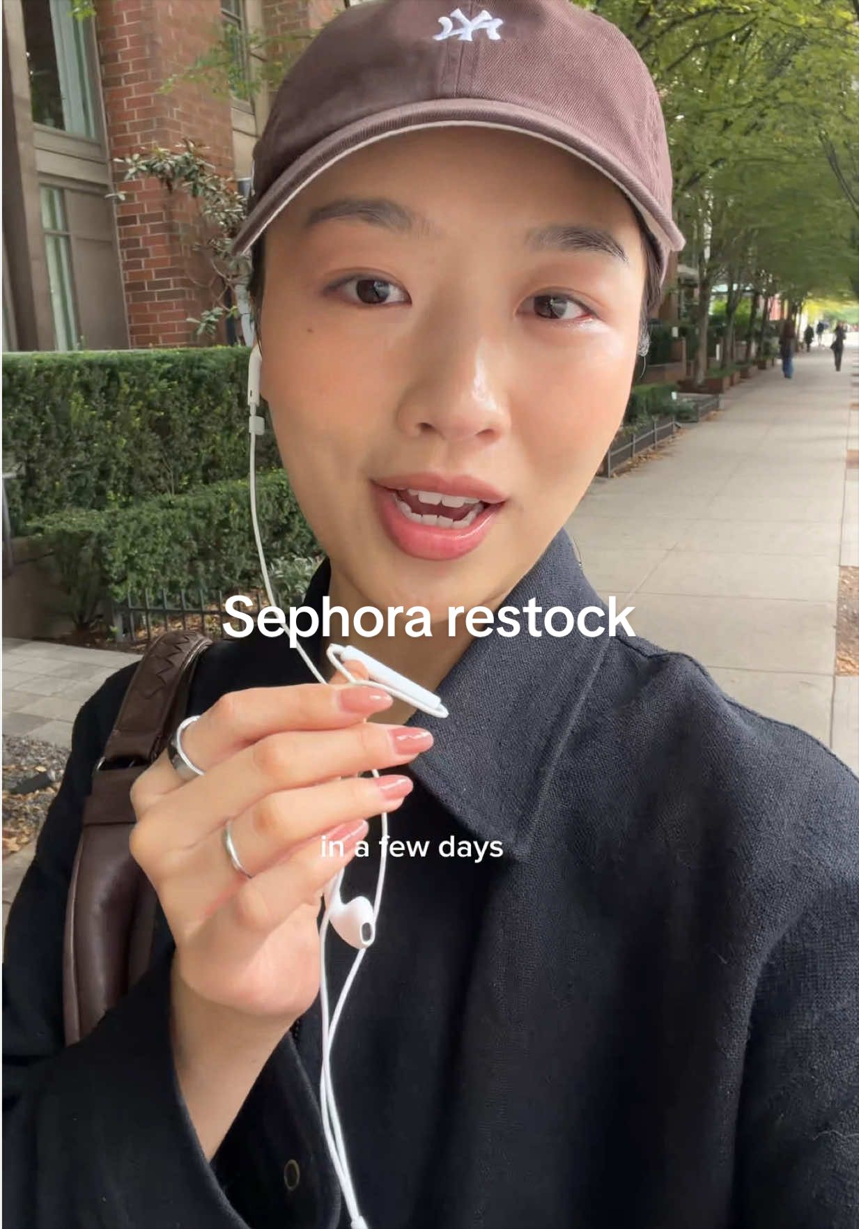 @themonicawang