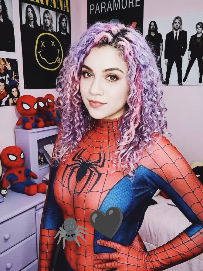 @Valentina Noir 🖤
