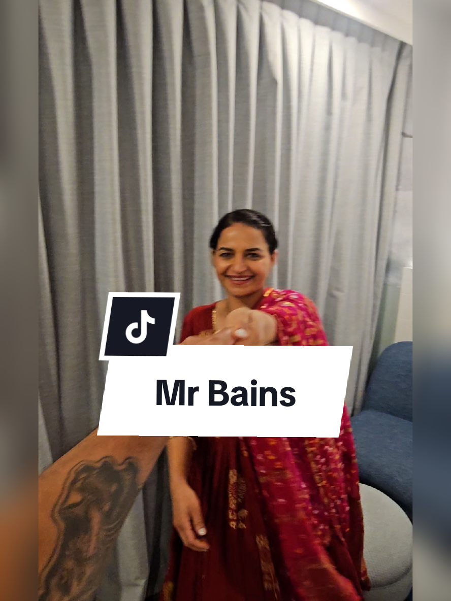 @Mandy Bains