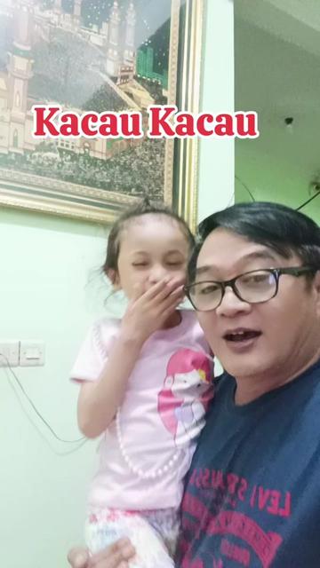 @Mr. Zee Bicara