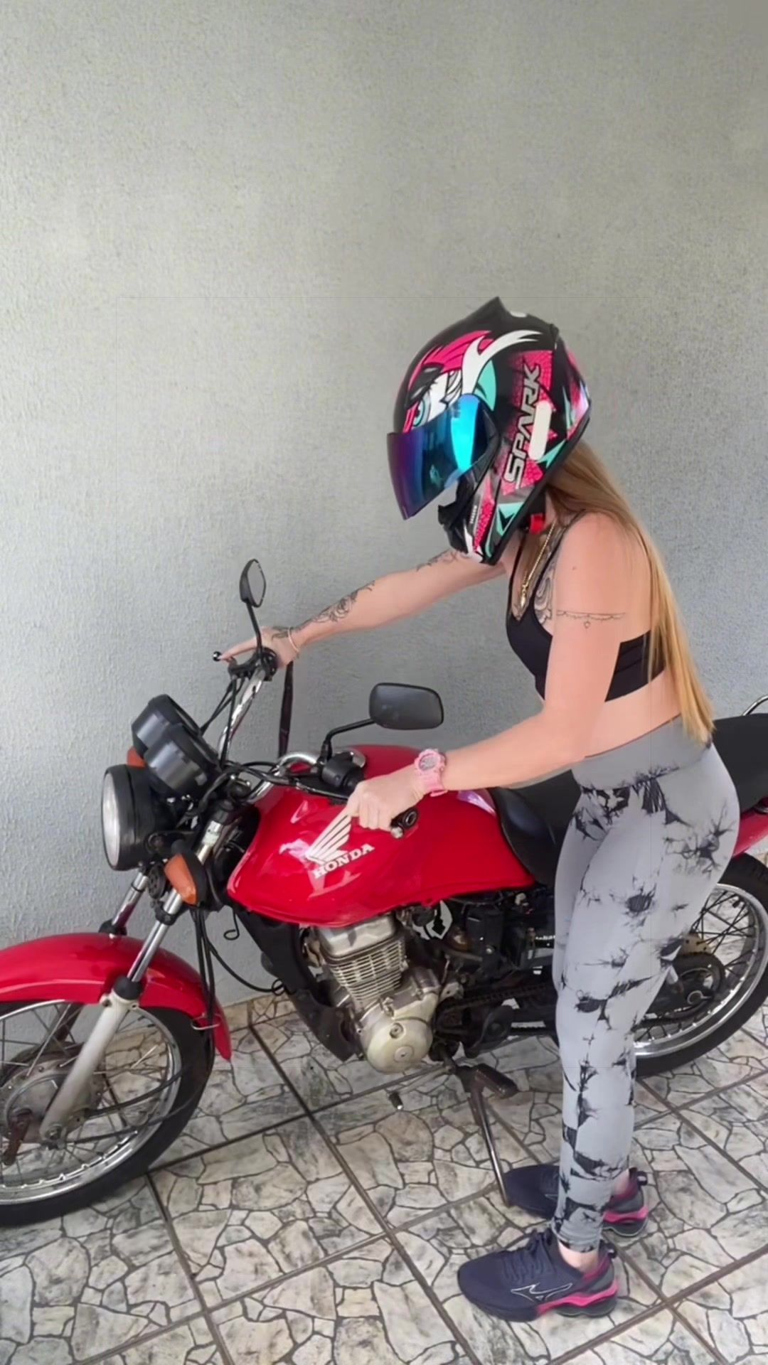 @Luu Motovlog