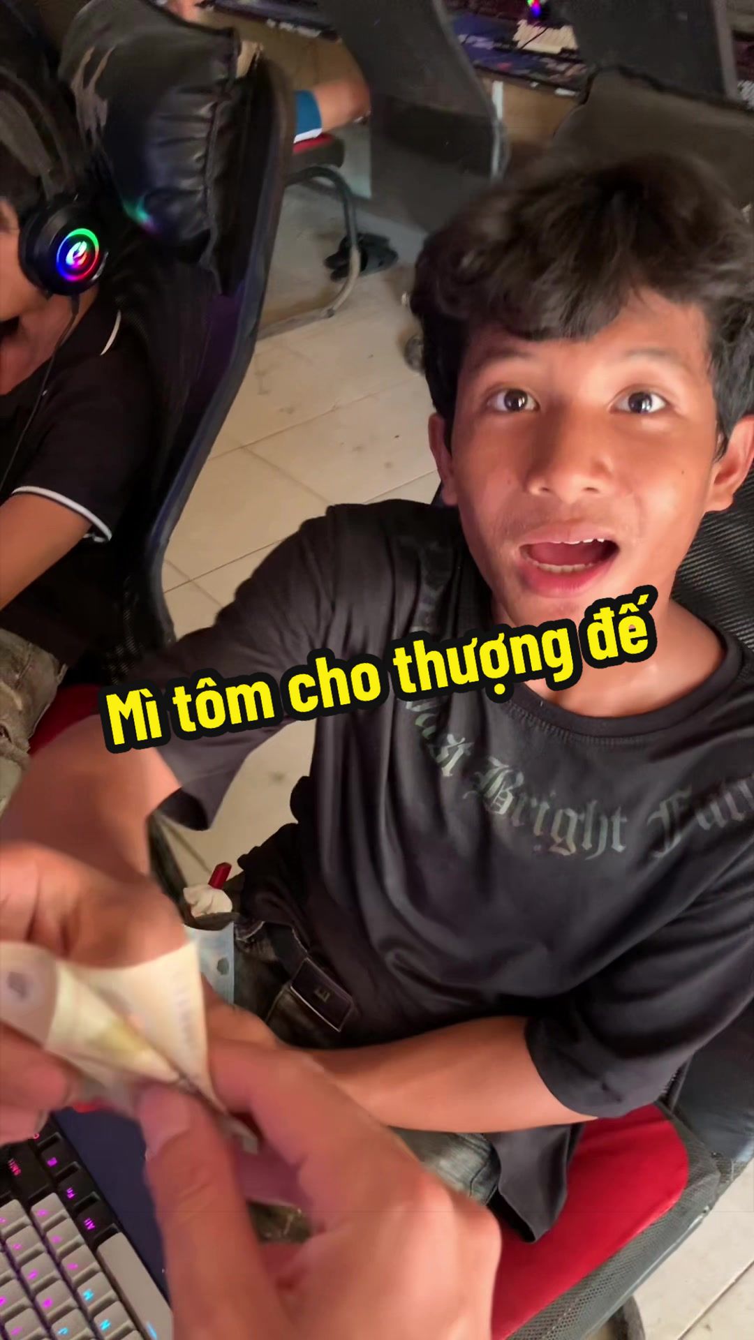 @N&eacute;t cỏ shop