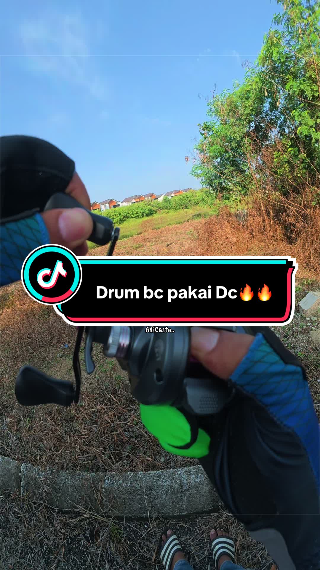 @AdiCasta..
