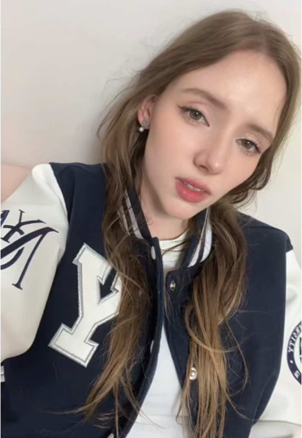 @aw.luvr1