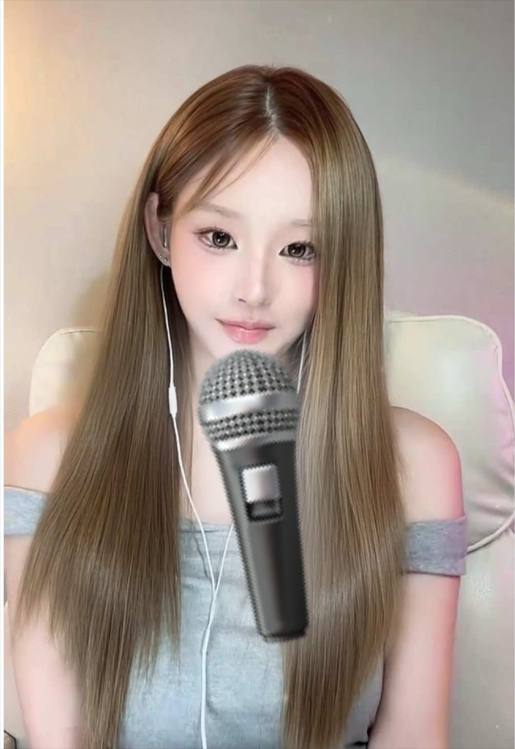@Selena セリナ 🍁