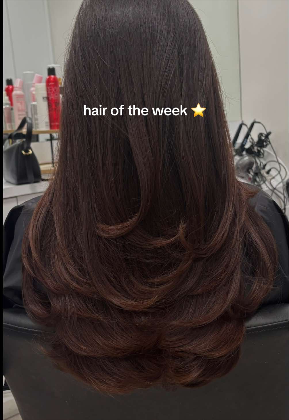 @Mya Groves | HAIRSTYLIST