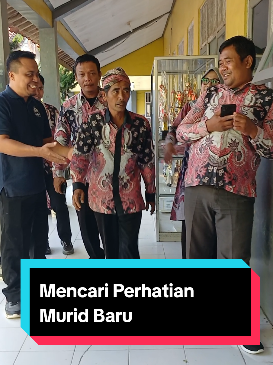 @Galeriku_di_Sekolah