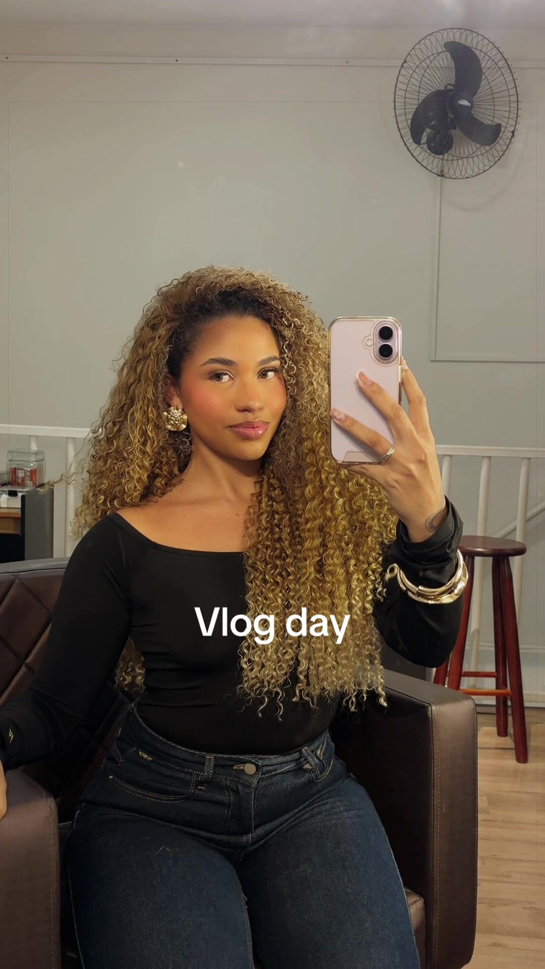@Ella ♡