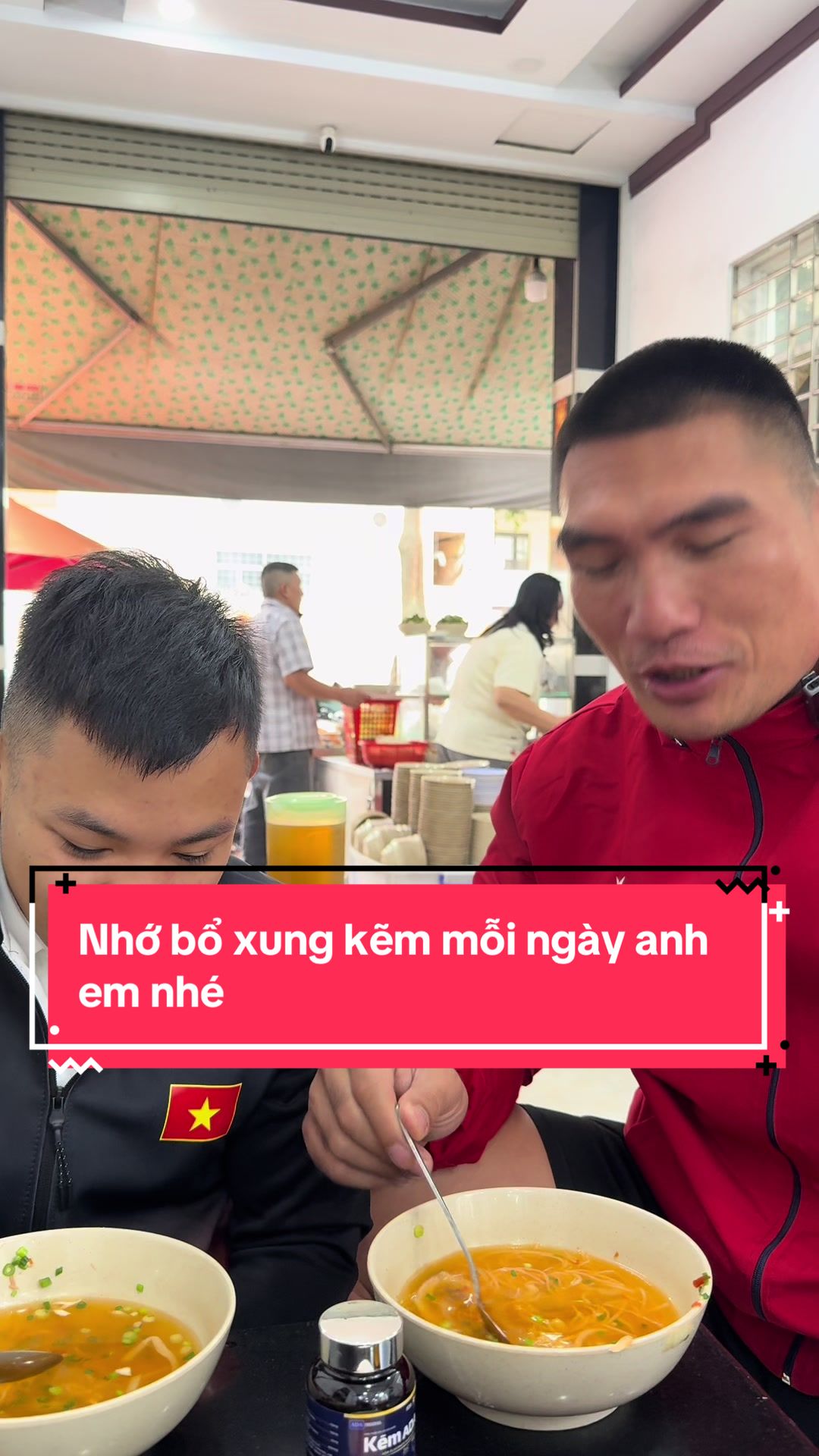 @Hiếu khổng lồ
