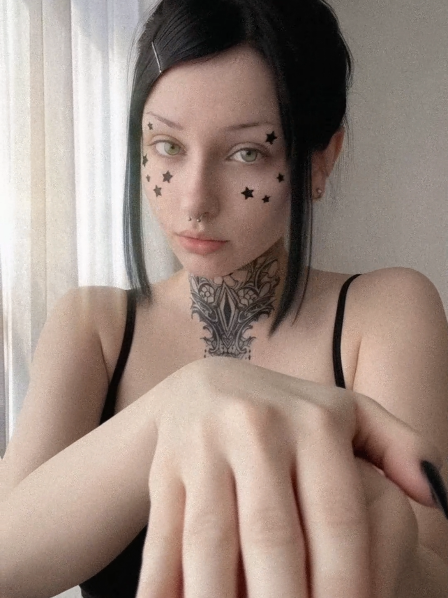 @velqorynnX