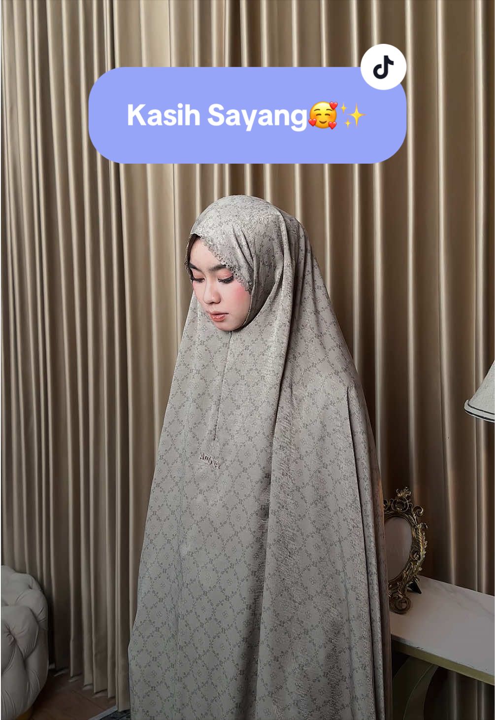 @Alluna