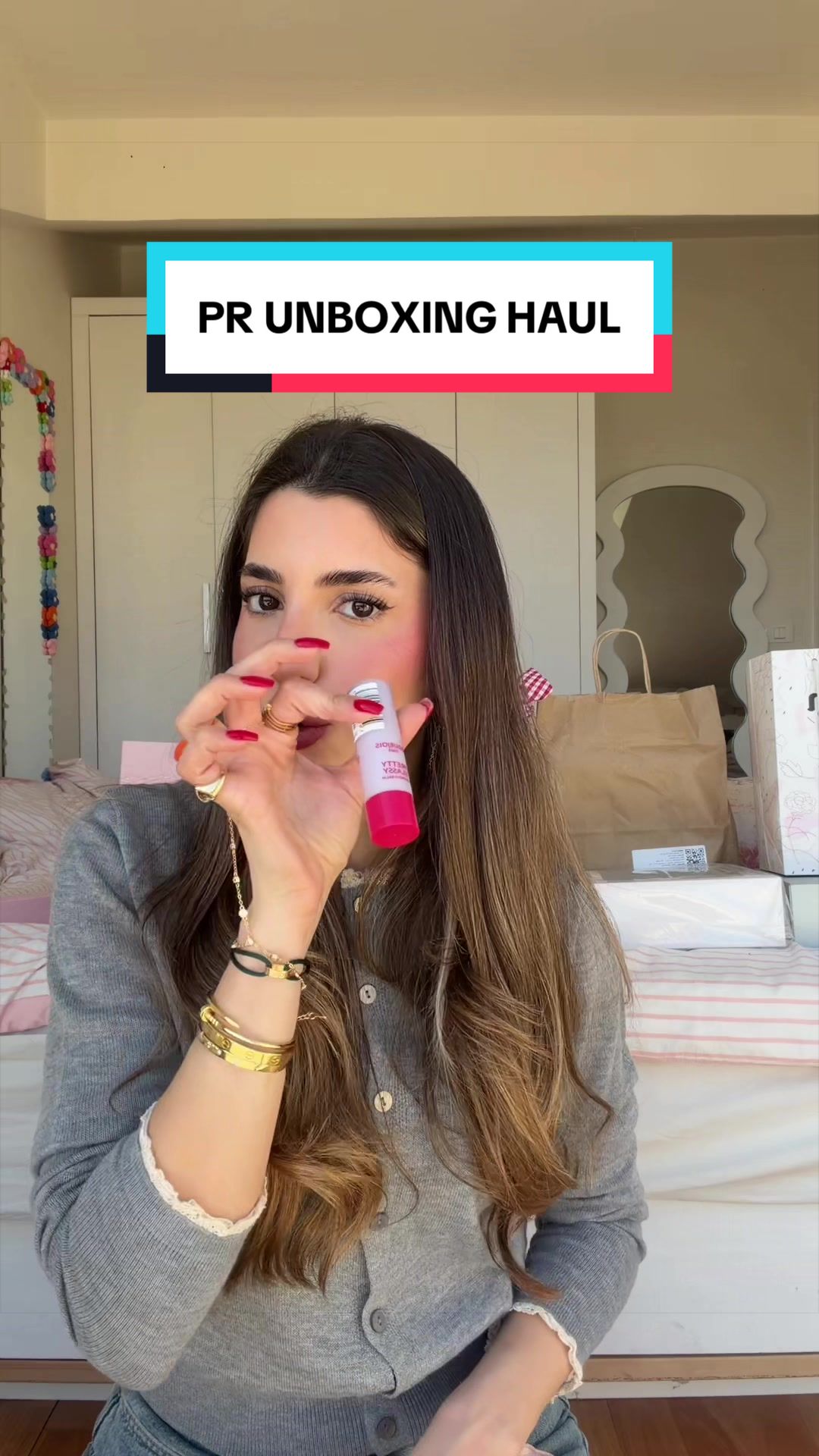 @Lilia Abdou