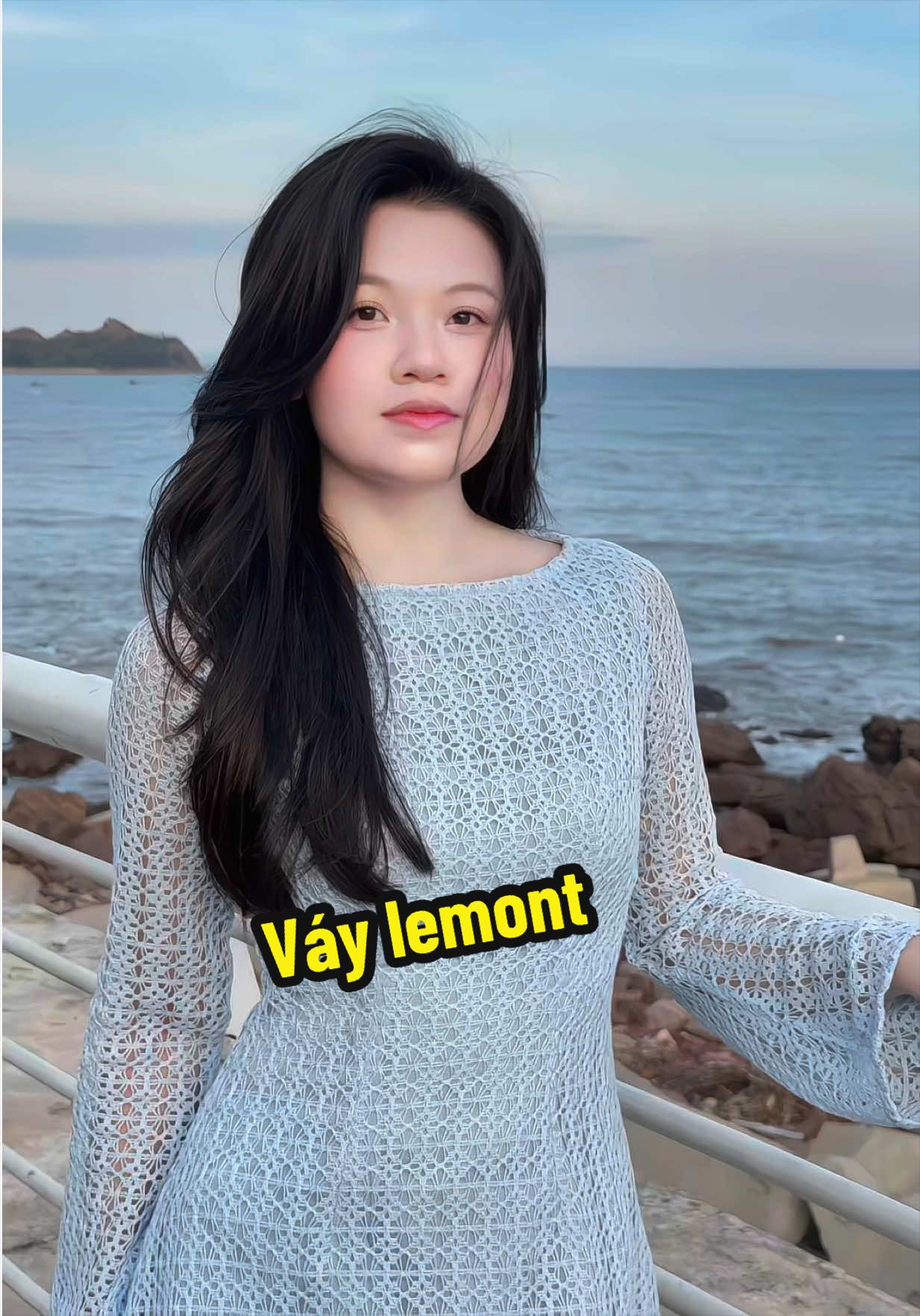 @Hằng t&uacute;n 👻