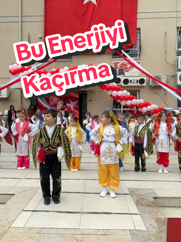 @Armoni Kost&uuml;m